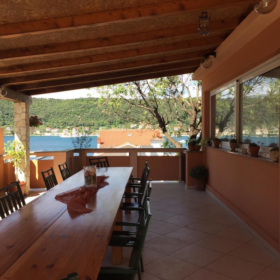 Guesthouse Tariba Supetarska Draga Exteriér fotografie