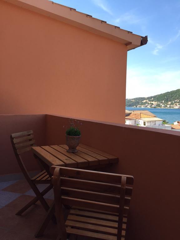 Guesthouse Tariba Supetarska Draga Exteriér fotografie