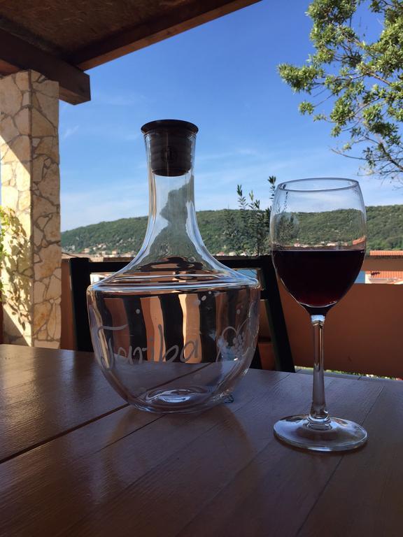Guesthouse Tariba Supetarska Draga Exteriér fotografie