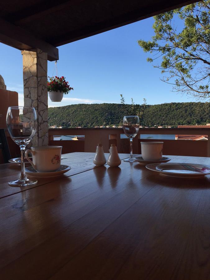 Guesthouse Tariba Supetarska Draga Exteriér fotografie